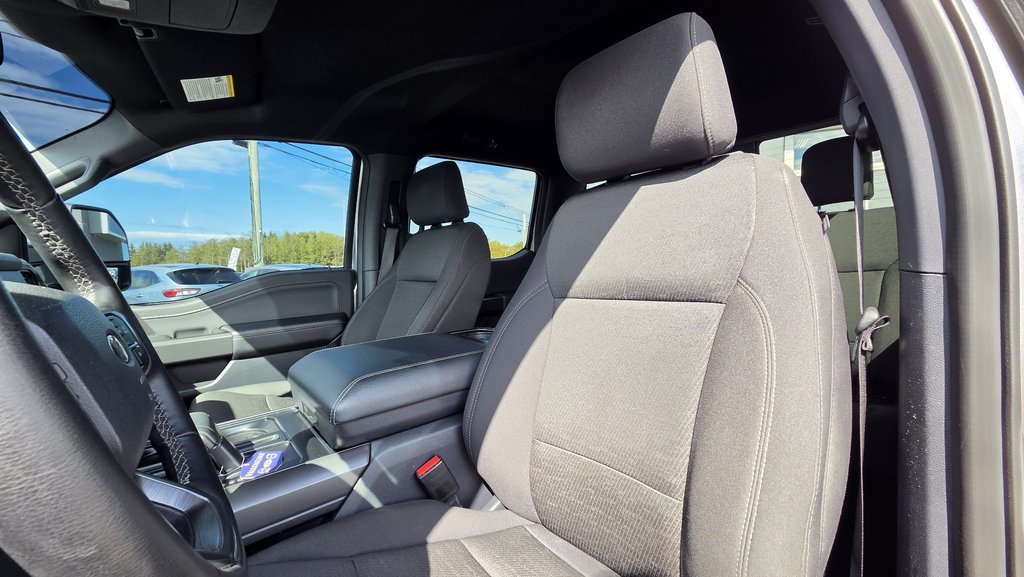 2024 Ford F-150 XLT ENSEMBLE DÉCOR NOIR 302A in Matane, Quebec - 16 - w1024h768px