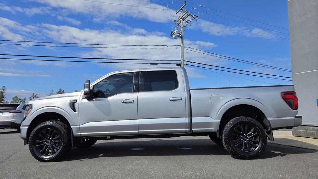 2024 Ford F-150 XLT ENSEMBLE DÉCOR NOIR 302A in Matane, Quebec - 11 - w1024h768px