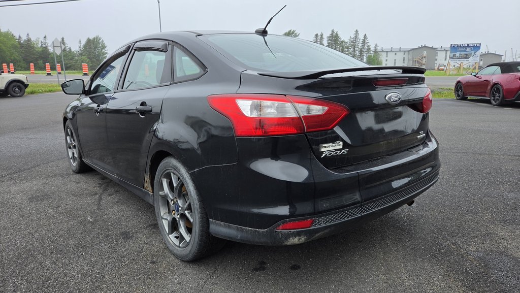 Ford Focus SE ENSEMBLE TEMPS FROID 2013 à Matane, Québec - 7 - w1024h768px