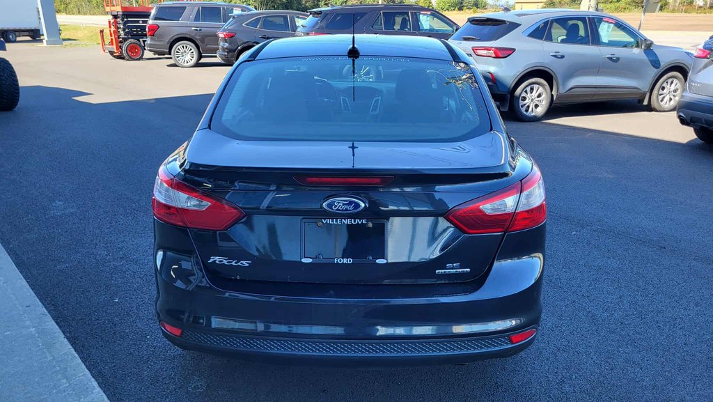 2014 Ford Focus SE in Matane, Quebec - 5 - w1024h768px