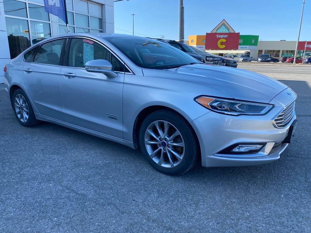 Ford Fusion Energi SE LUXURY  PHEV 2017 à Matane, Québec - 4 - w1024h768px