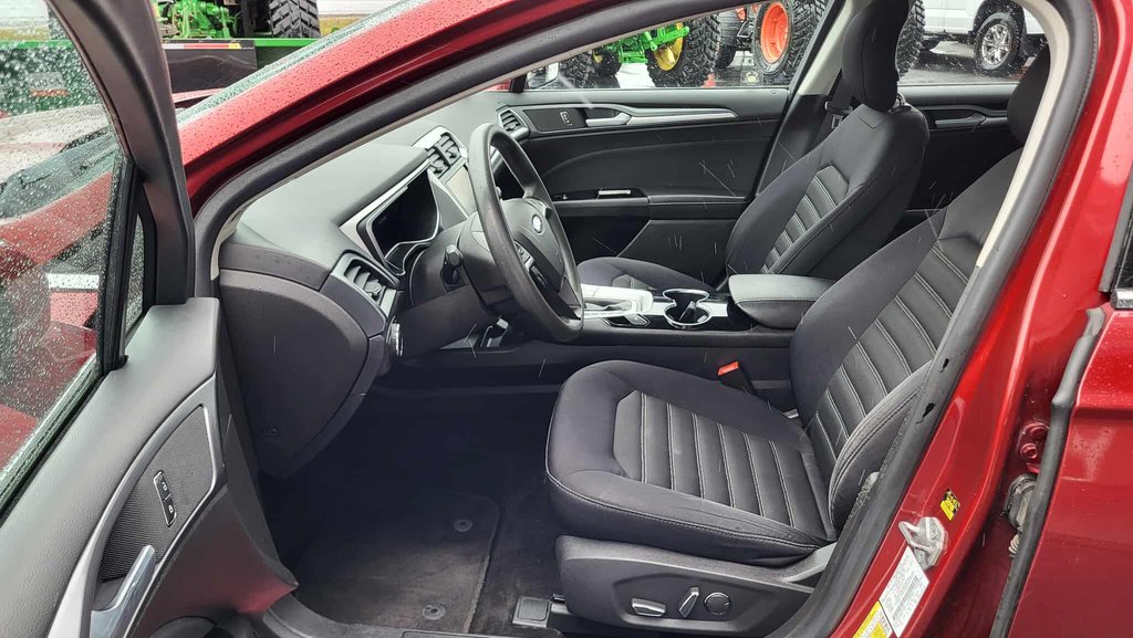 Ford Fusion SE 2014 à Matane, Québec - 11 - w1024h768px