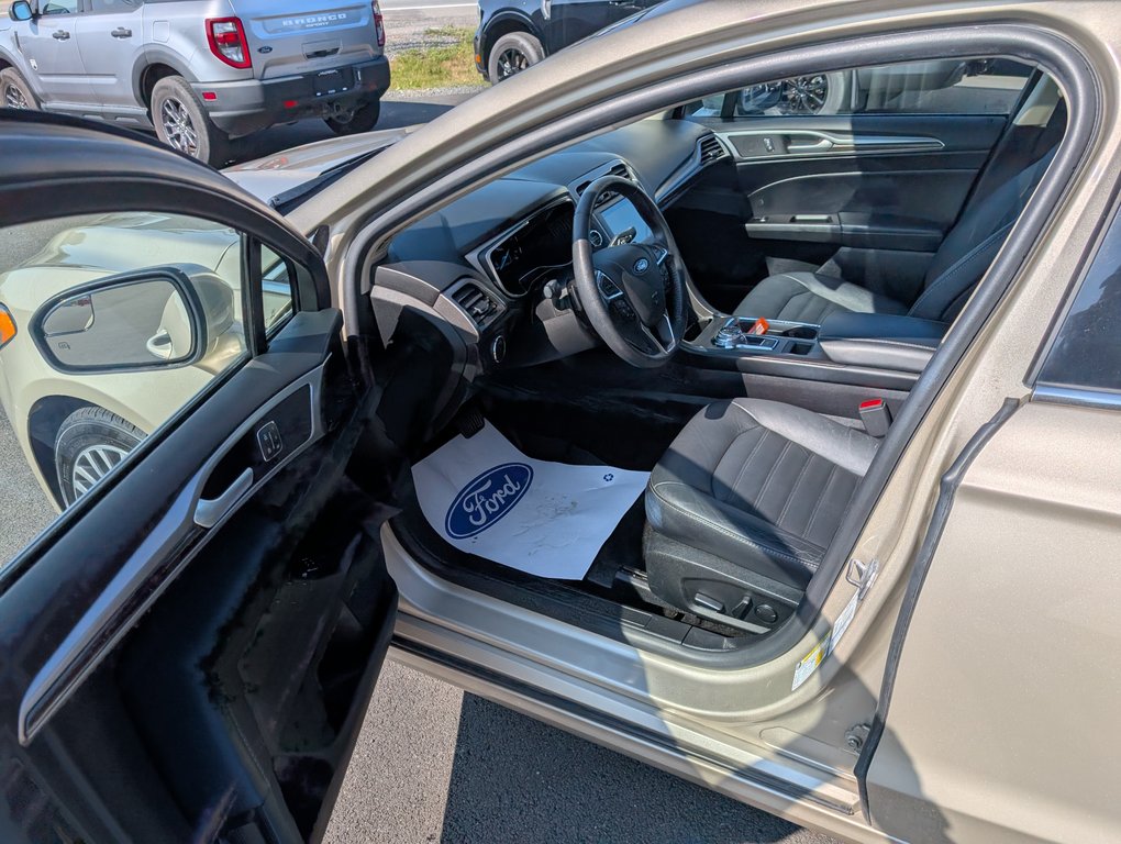 Ford Fusion SE SIÈGES EN CUIR 2018 à Matane, Québec - 9 - w1024h768px