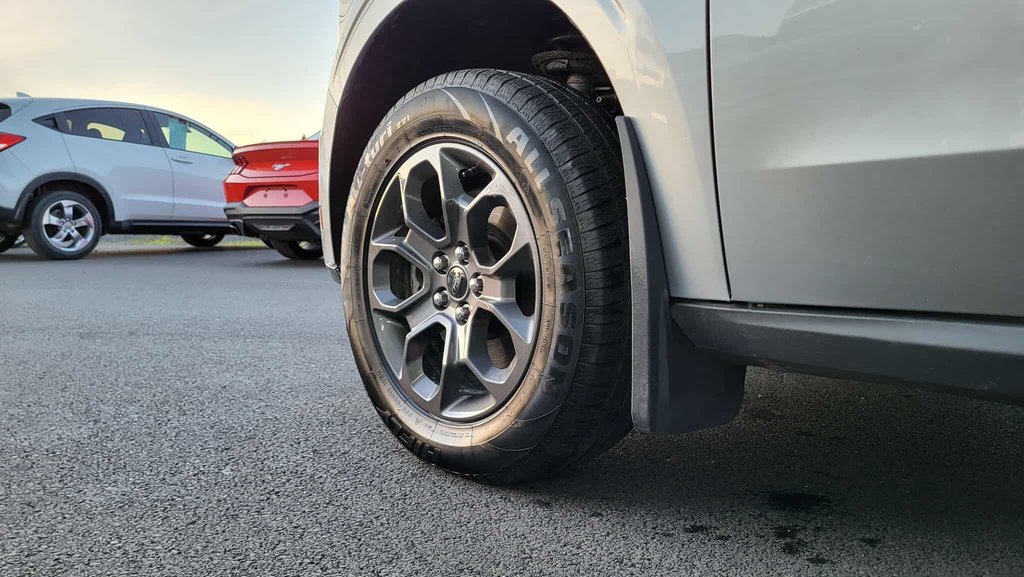 2022 Ford Maverick XLT 300A   AWD in Matane, Quebec - 13 - w1024h768px