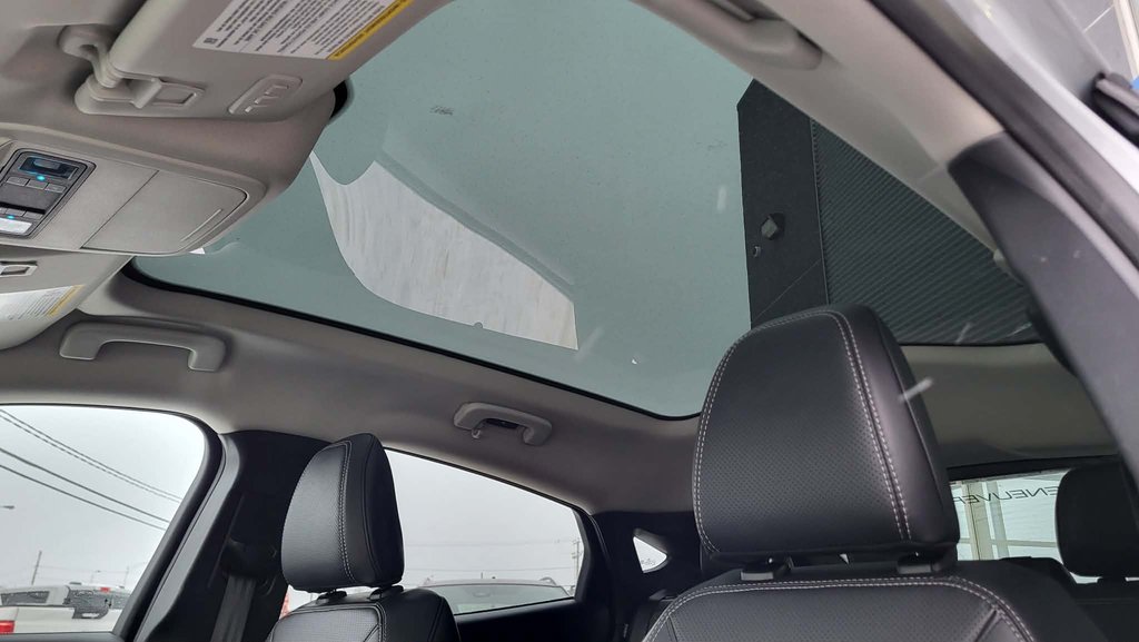 2021 Ford Mustang Mach-E Premium AWD BATTERIE LONGUE DURÉE 88KWH in Matane, Quebec - 13 - w1024h768px