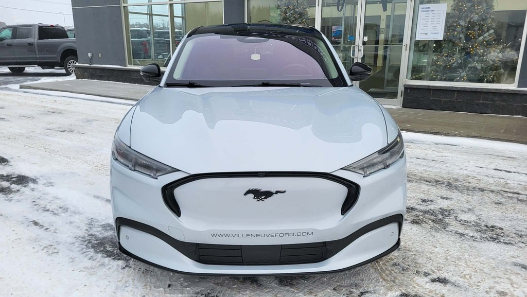 2021 Ford Mustang Mach-E Premium AWD BATTERIE LONGUE DURÉE 88KWH in Matane, Quebec - 2 - w1024h768px