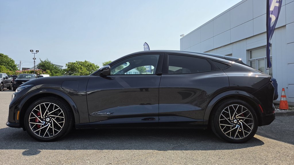Ford Mustang Mach-E GT Performance Edition  TOIT PANORAMIC 2022 à Matane, Québec - 12 - w1024h768px