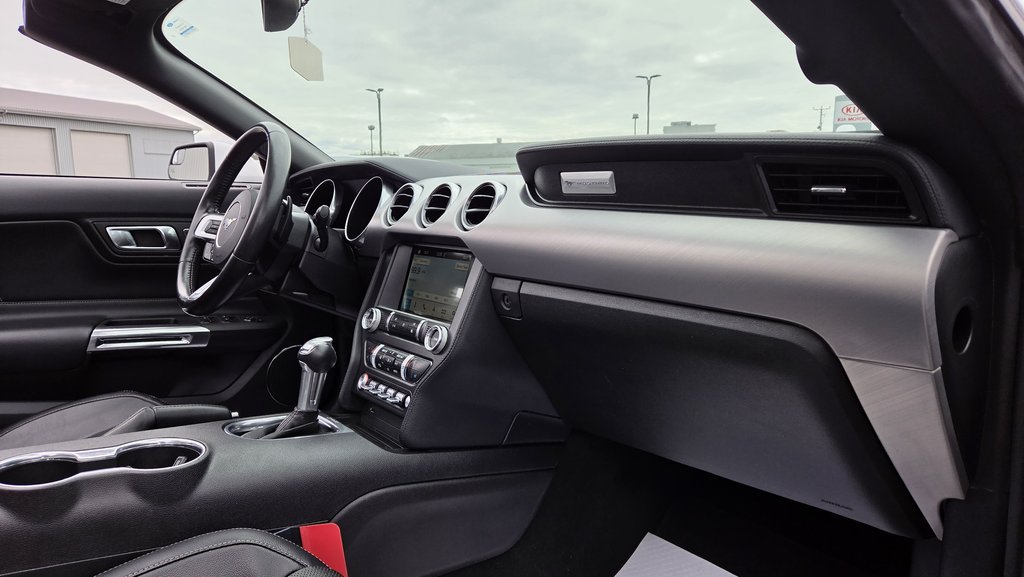 Ford Mustang CONVERTIBLE PREMIUM 2019 à Matane, Québec - 19 - w1024h768px
