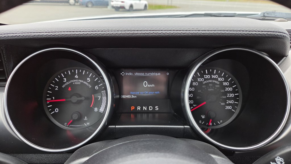 Ford Mustang CONVERTIBLE PREMIUM 2019 à Matane, Québec - 21 - w1024h768px