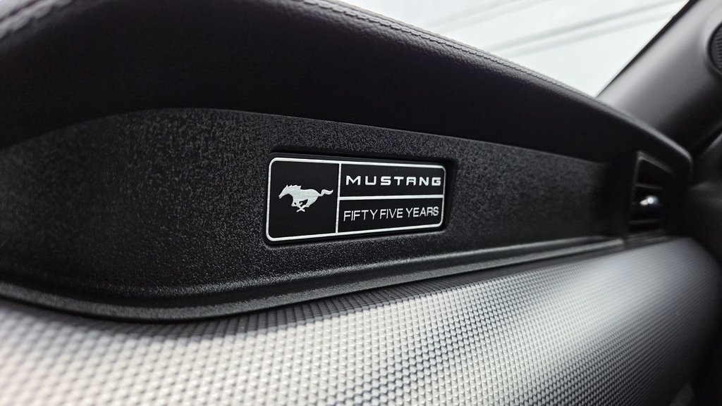 Ford Mustang CONVERTIBLE 2020 à Matane, Québec - 19 - w1024h768px
