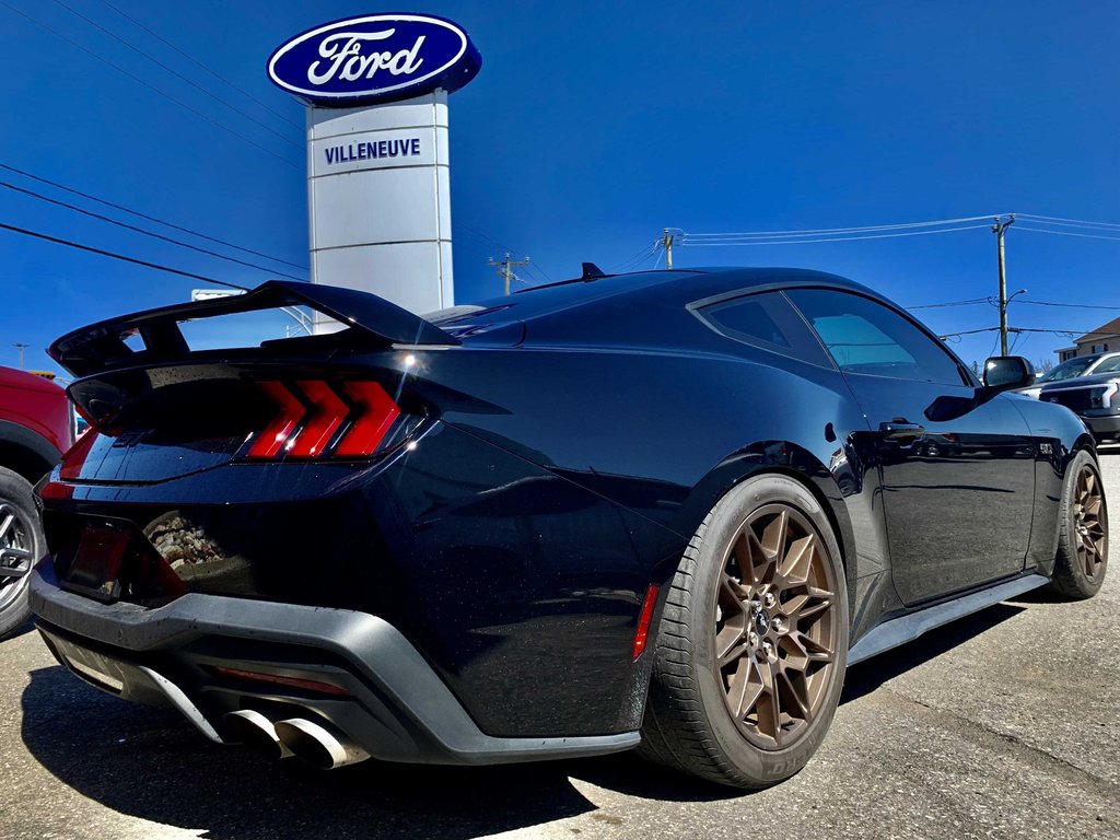 2024 Ford Mustang GT Premium in Matane, Quebec - 3 - w1024h768px