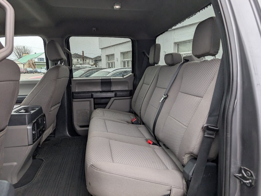 2022 Ford Super Duty F-250 SRW XLT  ULTRA AVANTAGEUX in Matane, Quebec - 10 - w1024h768px