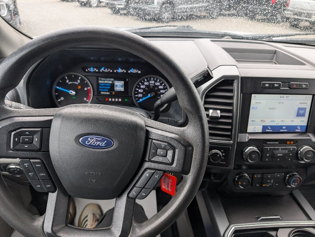 2022 Ford Super Duty F-250 SRW XLT  ULTRA AVANTAGEUX in Matane, Quebec - 11 - w1024h768px