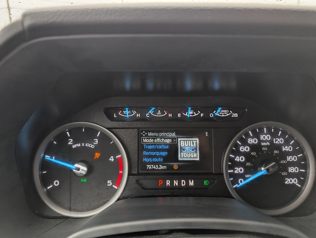 2022 Ford Super Duty F-250 SRW XLT  ULTRA AVANTAGEUX in Matane, Quebec - 12 - w1024h768px