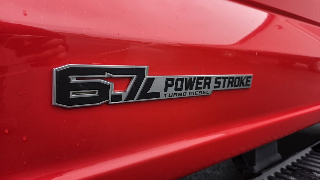 Ford Super Duty F-250 SRW XLT Haut niveau | ENSEMBLE SPORT  FX4 2023 à Matane, Québec - 10 - w1024h768px