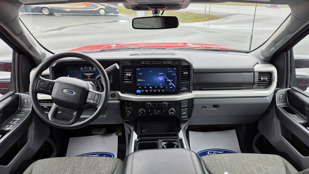 Ford Super Duty F-250 SRW XLT Haut niveau | ENSEMBLE SPORT  FX4 2023 à Matane, Québec - 15 - w1024h768px