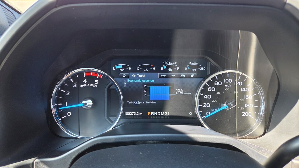 Ford Super Duty F-350 SRW PLATINUM 8-PIEDS 2017 à Matane, Québec - 20 - w1024h768px