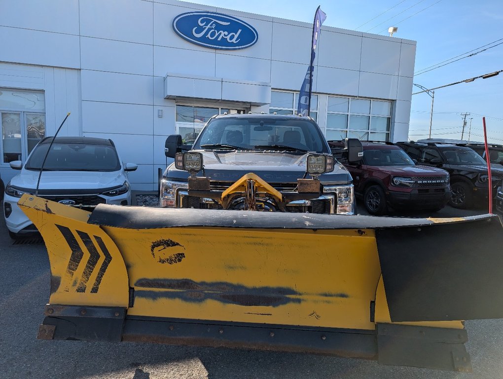 2021 Ford Super Duty F-350 SRW AVEC GRATTE : EXT 12 pieds option panier in Matane, Quebec - 2 - w1024h768px