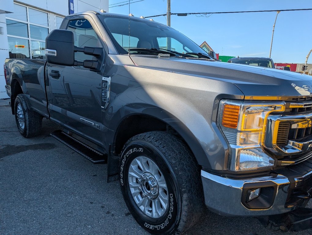 2021 Ford Super Duty F-350 SRW AVEC GRATTE : EXT 12 pieds option panier in Matane, Quebec - 9 - w1024h768px