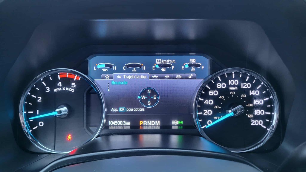 Ford Super Duty F-350 SRW LARIAT  SPORT 2022 à Matane, Québec - 24 - w1024h768px