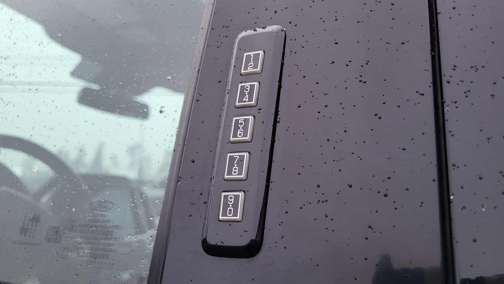 Ford Super Duty F-350 SRW LARIAT  SPORT 2022 à Matane, Québec - 15 - w1024h768px