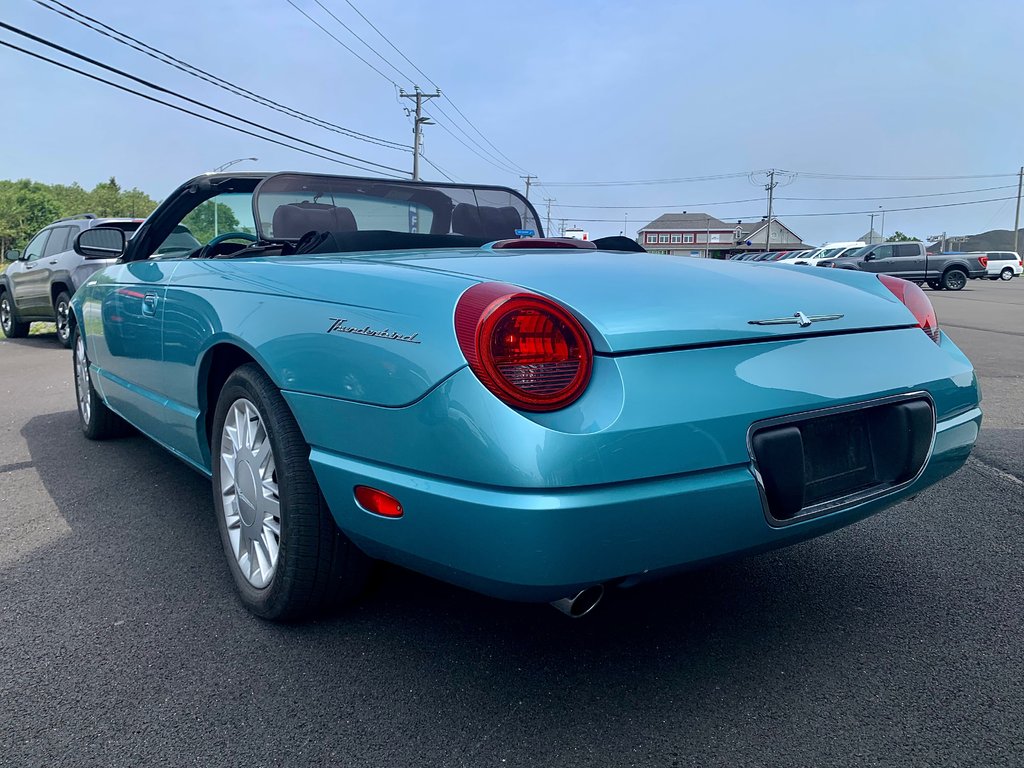 2002 Ford Thunderbird CONVERTIBLE in Matane, Quebec - 4 - w1024h768px