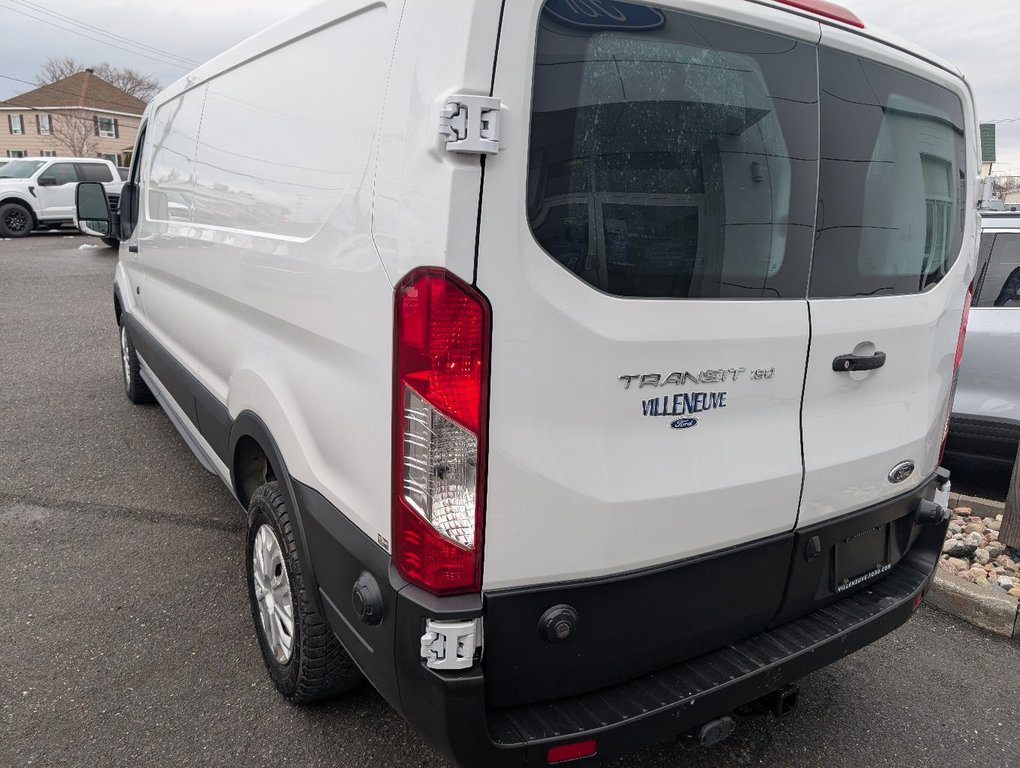 Ford Transit Cargo Van TOIT BAS  Empattement 148¨ 2020 à Matane, Québec - 3 - w1024h768px