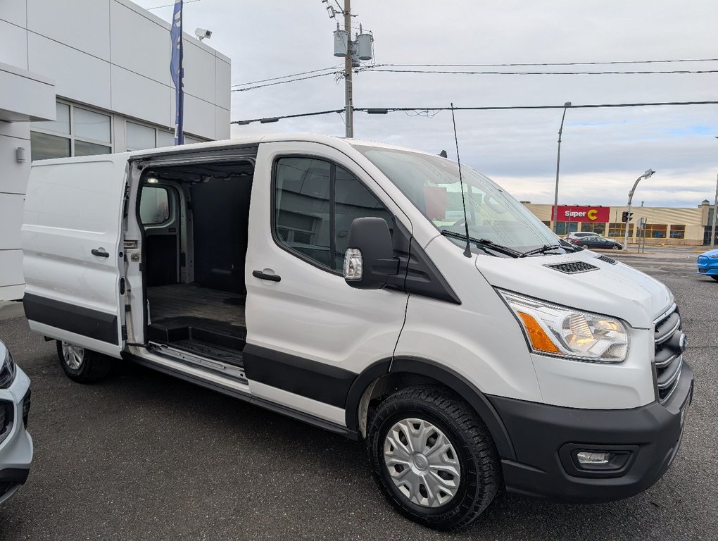 Ford Transit Cargo Van TOIT BAS  Empattement 148¨ 2020 à Matane, Québec - 8 - w1024h768px