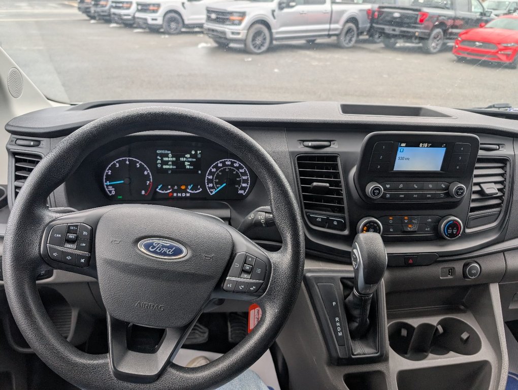 Ford Transit Cargo Van TOIT BAS  Empattement 148¨ 2020 à Matane, Québec - 11 - w1024h768px