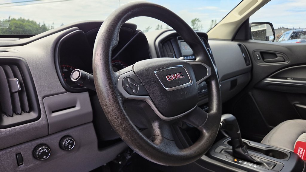 GMC Canyon 4WD 2016 à Matane, Québec - 16 - w1024h768px