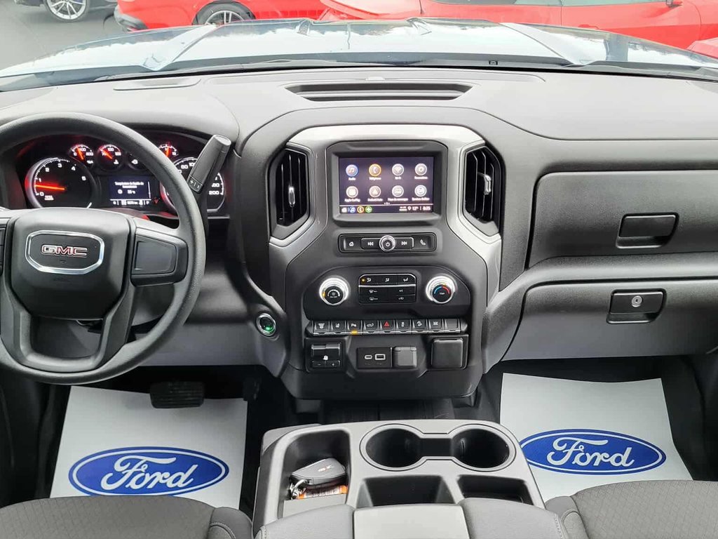 GMC Sierra 3500HD Pro  BOÎTE DE 8 PIEDS 2025 à Matane, Québec - 15 - w1024h768px