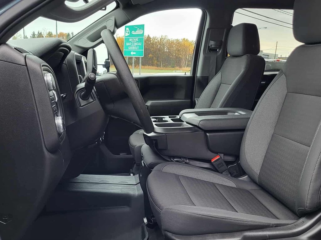 GMC Sierra 3500HD Pro  BOÎTE DE 8 PIEDS 2025 à Matane, Québec - 13 - w1024h768px