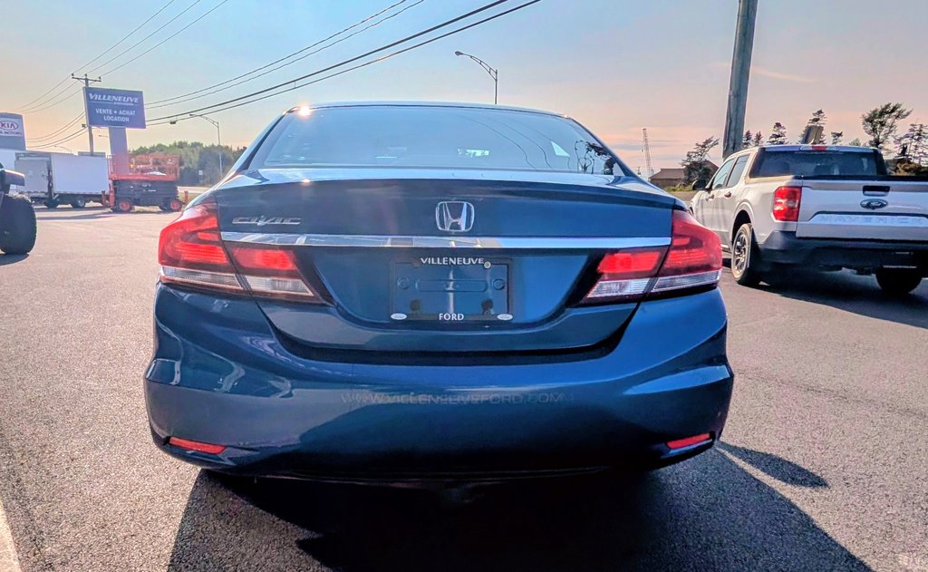 2014 Honda Civic Sedan LX in Matane, Quebec - 3 - w1024h768px