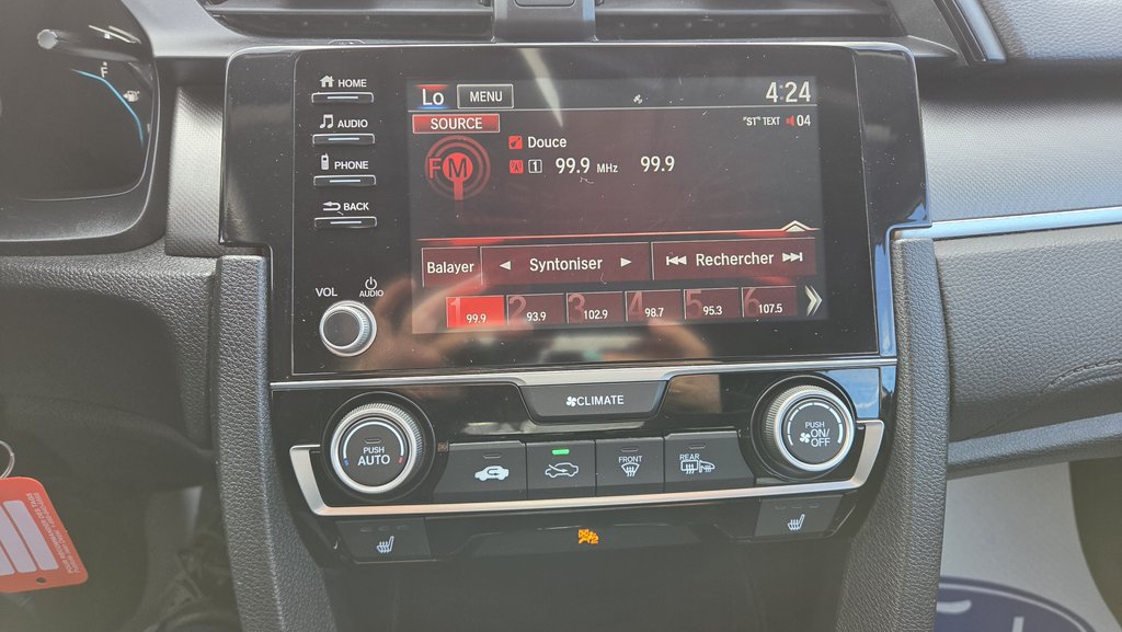 2020 Honda Civic Sedan LX  MANUELLE in Matane, Quebec - 19 - w1024h768px