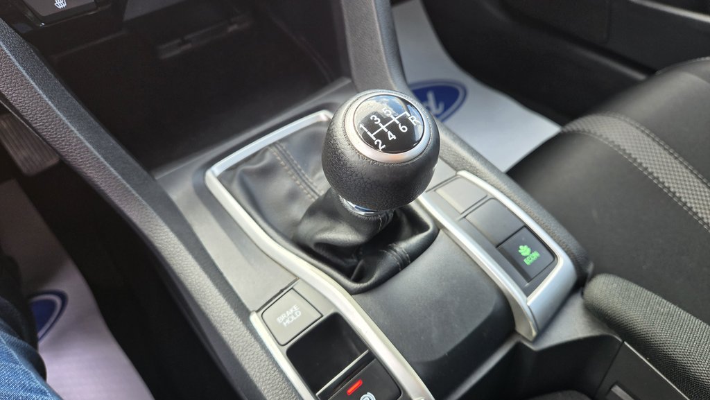2020 Honda Civic Sedan LX  MANUELLE in Matane, Quebec - 18 - w1024h768px