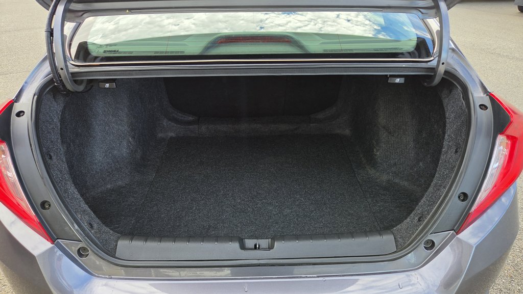 2020 Honda Civic Sedan LX  MANUELLE in Matane, Quebec - 7 - w1024h768px