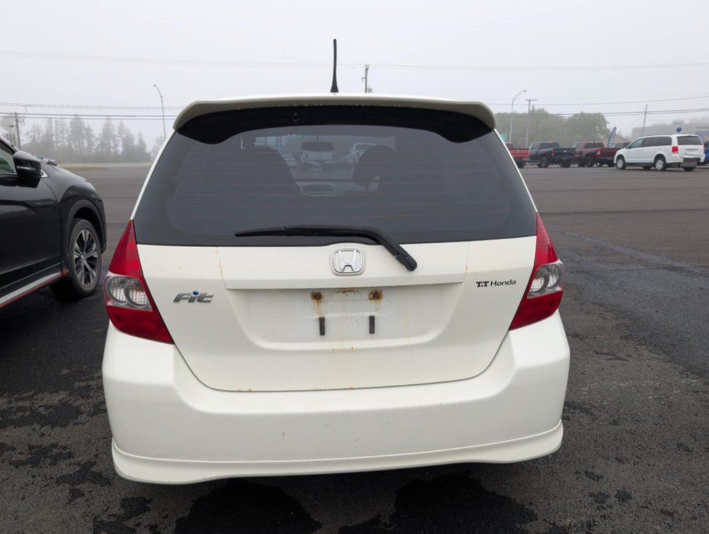 Honda Fit Sport 2008 à Matane, Québec - 3 - w1024h768px