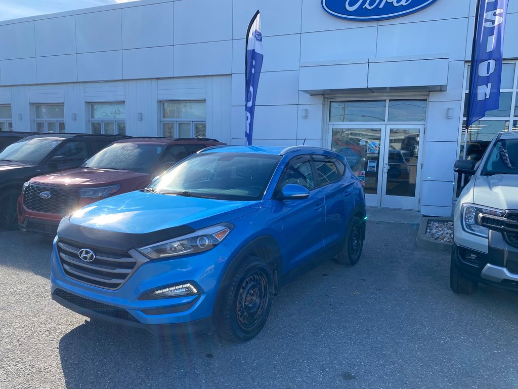 Hyundai Tucson Premium 2016 à Matane, Québec - 1 - w1024h768px