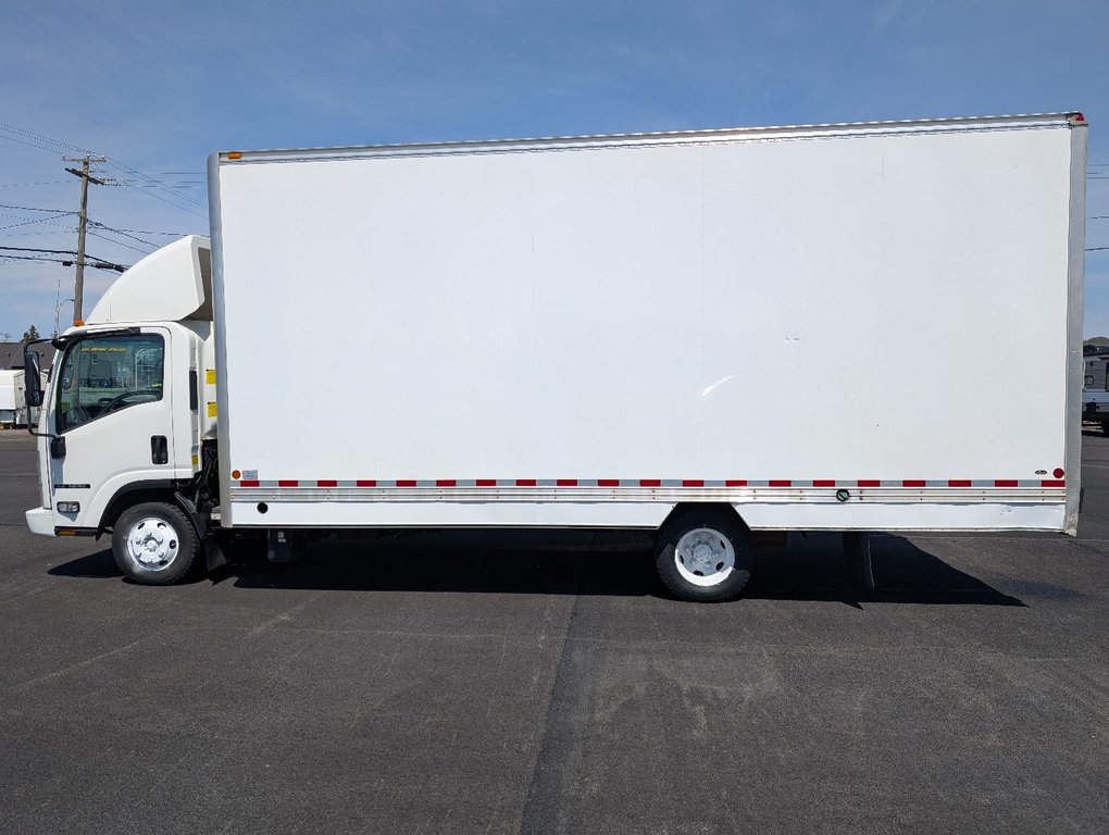 Isuzu NPR DSL REG AT BOÎTE DE 20 PIEDS COMMERCIALE 2016 à Matane, Québec - 3 - w1024h768px