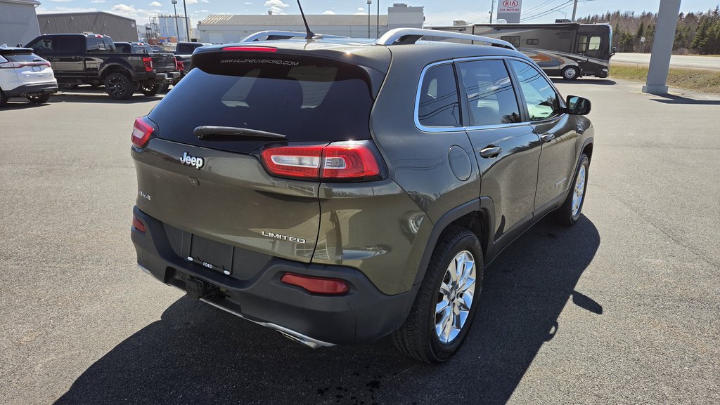 Jeep Cherokee Limited  TEL QUEL 2015 à Matane, Québec - 5 - w1024h768px