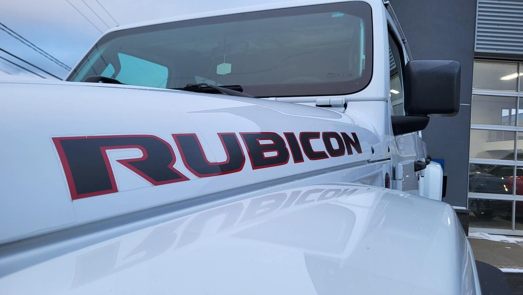 2023 Jeep Gladiator Rubicon in Matane, Quebec - 5 - w1024h768px