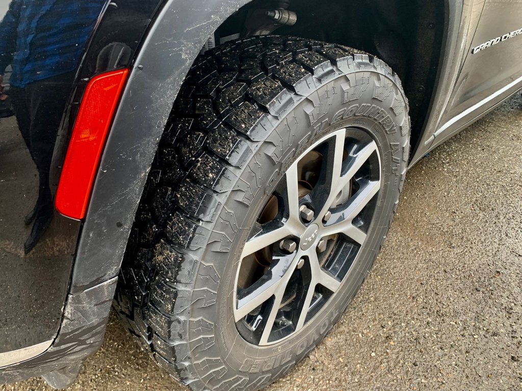 Jeep Grand Cherokee L Limited 2024 à Matane, Québec - 11 - w1024h768px