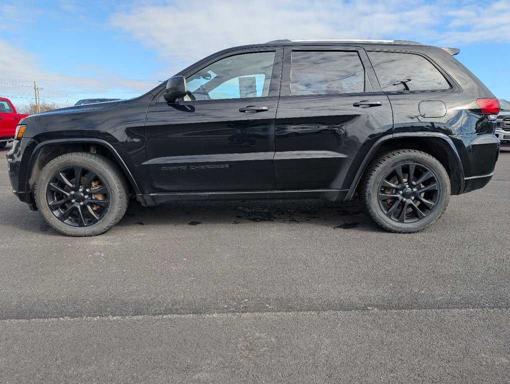 Jeep Grand Cherokee Altitude IV 2018 à Matane, Québec - 4 - w1024h768px