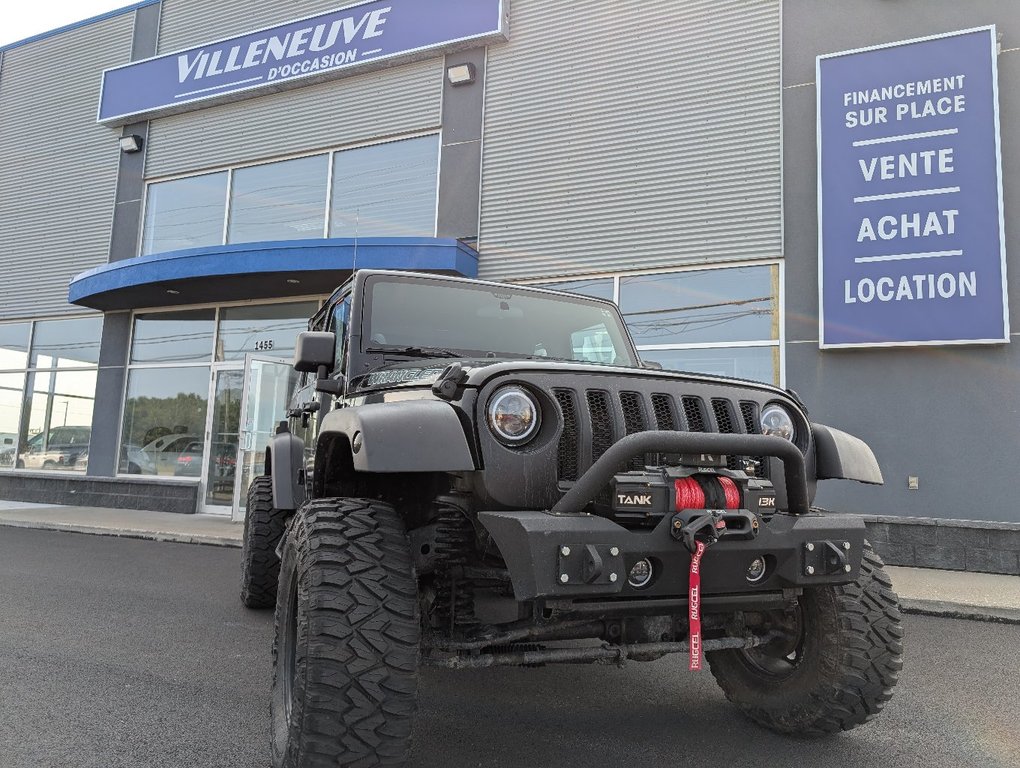 Jeep Wrangler Unlimited Sport 2011 à Matane, Québec - 4 - w1024h768px