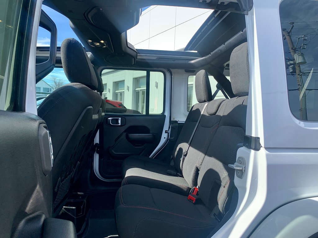Jeep Wrangler Unlimited Rubicon 2020 à Matane, Québec - 11 - w1024h768px
