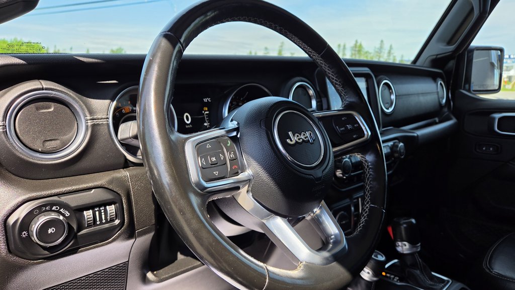 Jeep Wrangler Unlimited Sahara 2020 à Matane, Québec - 15 - w1024h768px