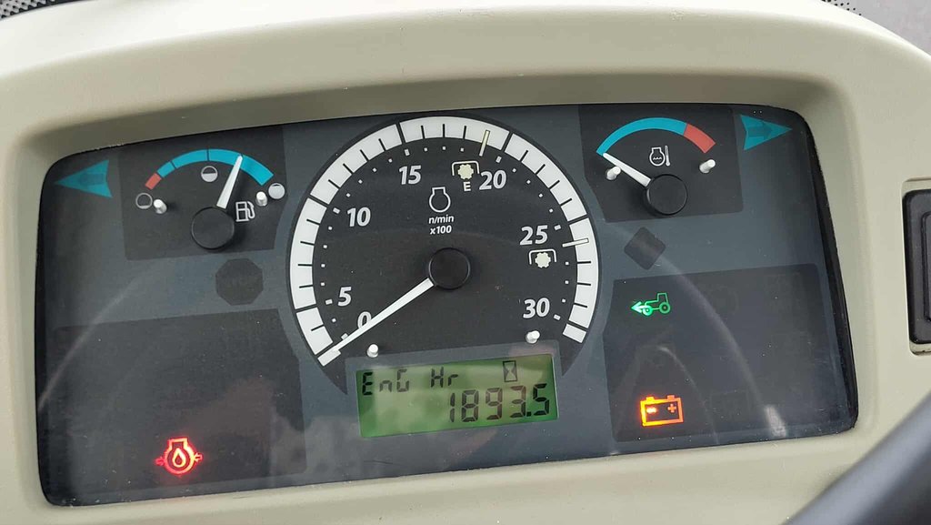 2015 John Deere 4066R 4WD Utility tractor Équipé d'une gratte à neige et d'une souffleuse !! in Matane, Quebec - 18 - w1024h768px