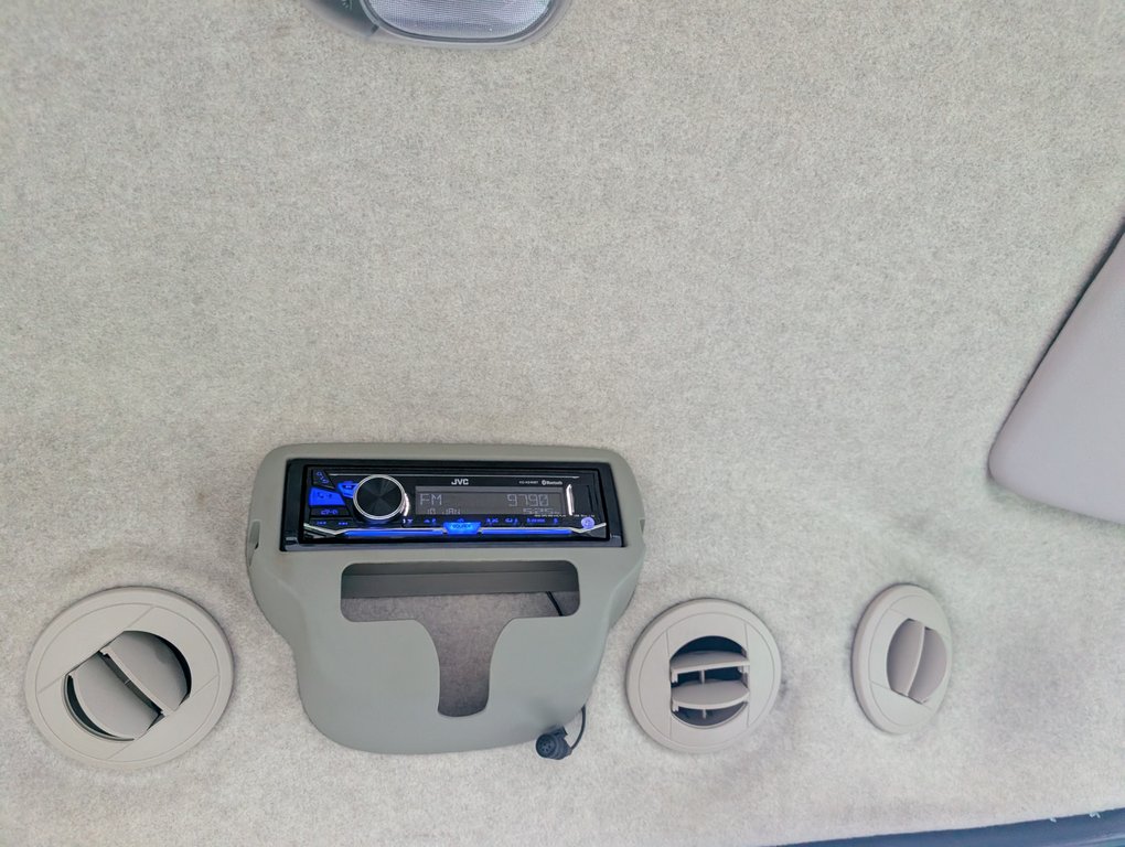 John Deere 4066R 4WD Utility tractor Équipé d'une gratte à neige et d'une souffleuse !! 2018 à Matane, Québec - 16 - w1024h768px