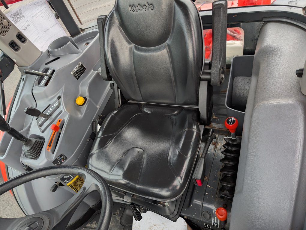 KUBOTA L6060 4WD TRACTEUR UTILITAIRE 2015 à Matane, Québec - 12 - w1024h768px