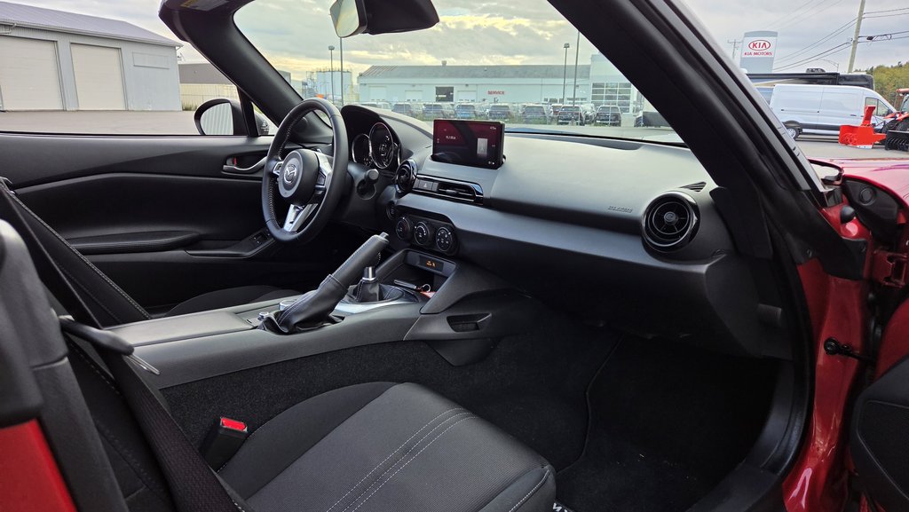 2024 Mazda MX-5 GS  Manuelle in Matane, Quebec - 17 - w1024h768px